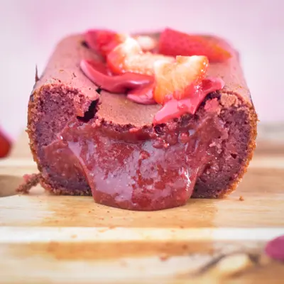 Part de Fondant à l'inspiration framboise spécial fêtes des mères