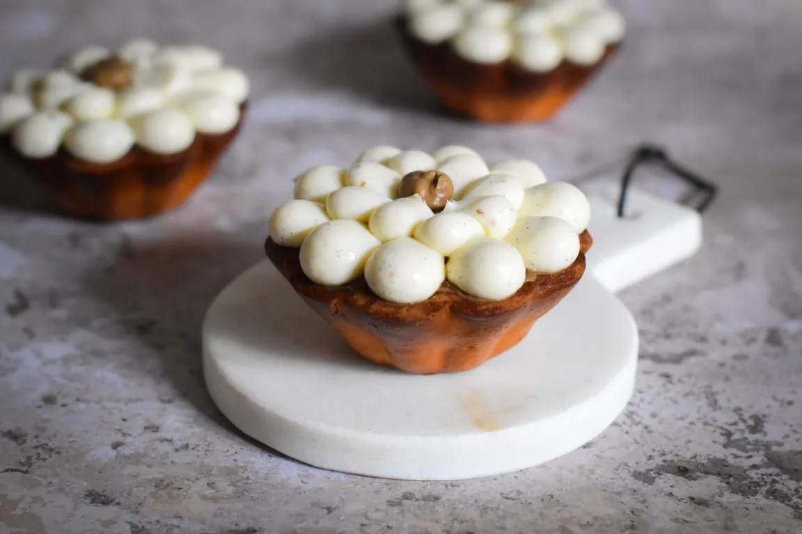 Tartelettes en fleur vanille & café