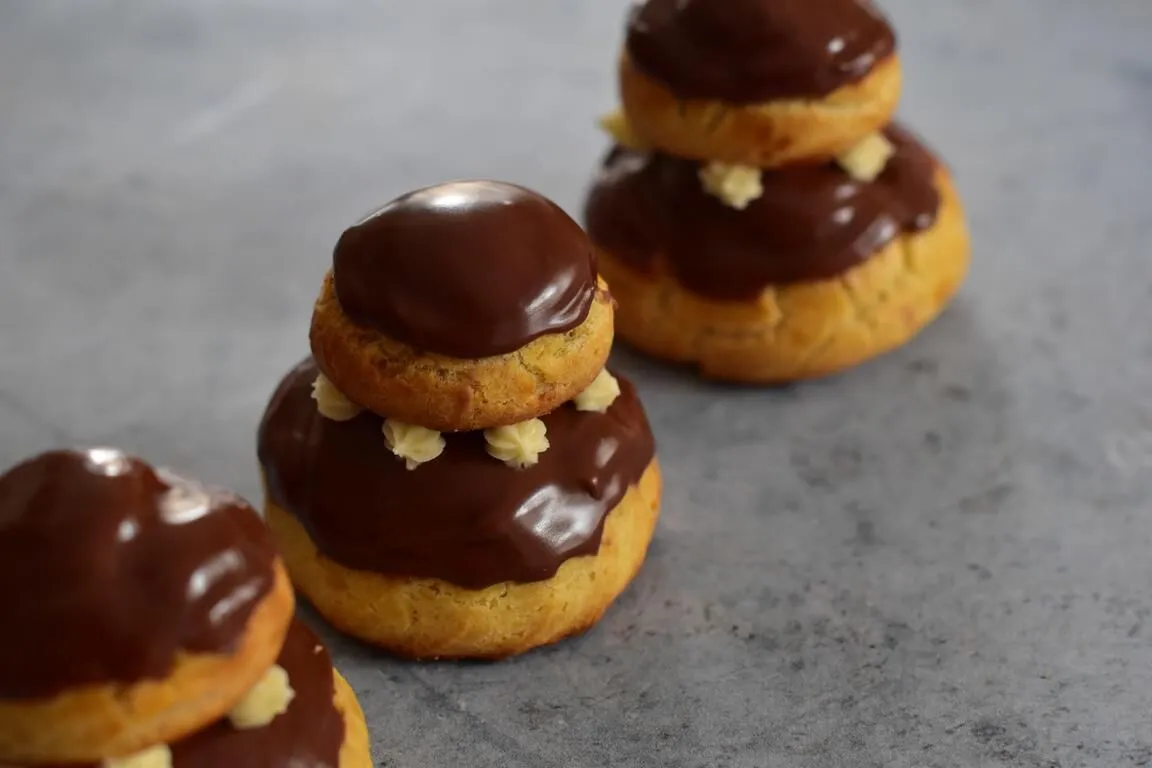 Religieuses au chocolat