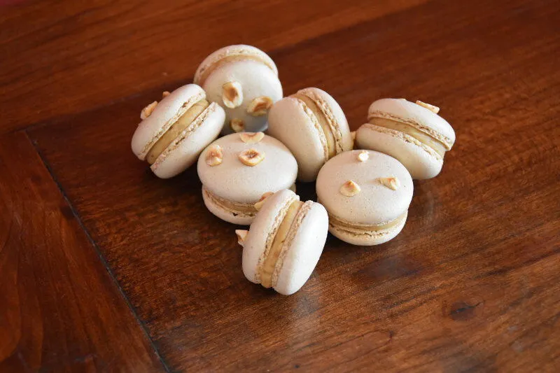 Macarons praliné noisette (Pascal Caffet)