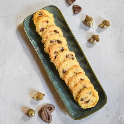 Part de Sablés diamant yuzu & chocolat au lait 