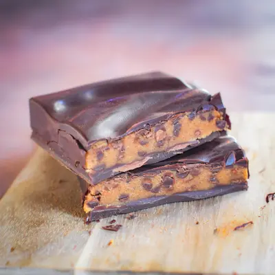 Part de Tablette de chocolat cookie dough