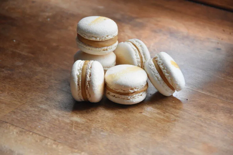 Macarons au chocolat Dulcey