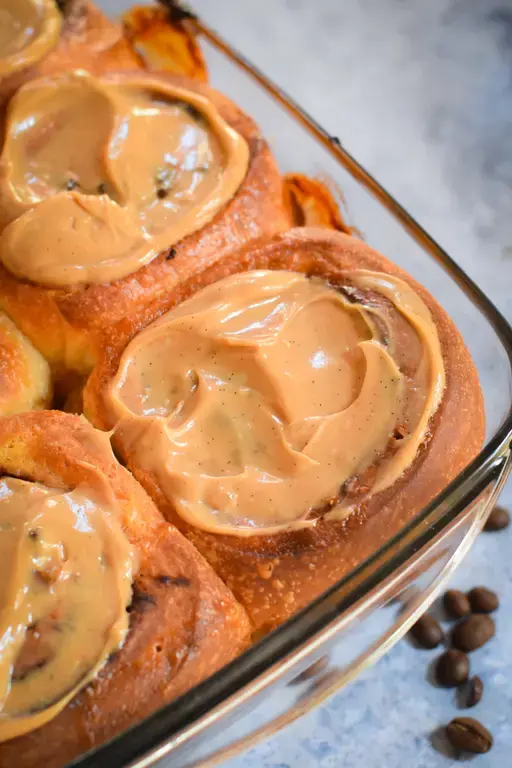 Cinnamon rolls cafe 13