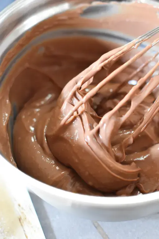 Eclairs chocolat pistache dubai 9
