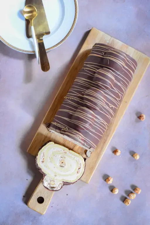 Buche roulee kinder bueno 14