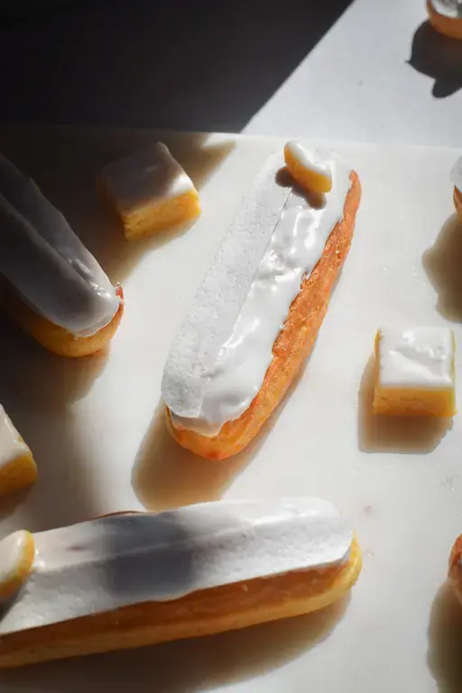 Eclairs calisson 10
