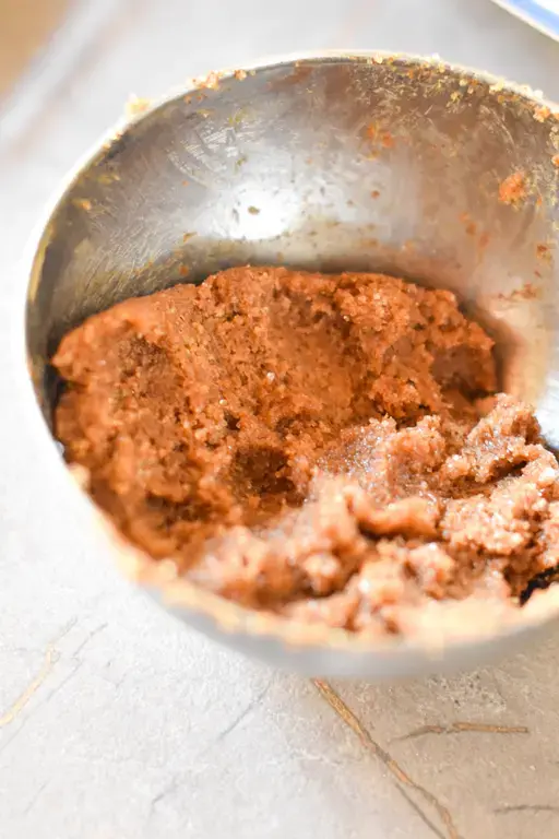 Biscuits cinnamon rolls 4