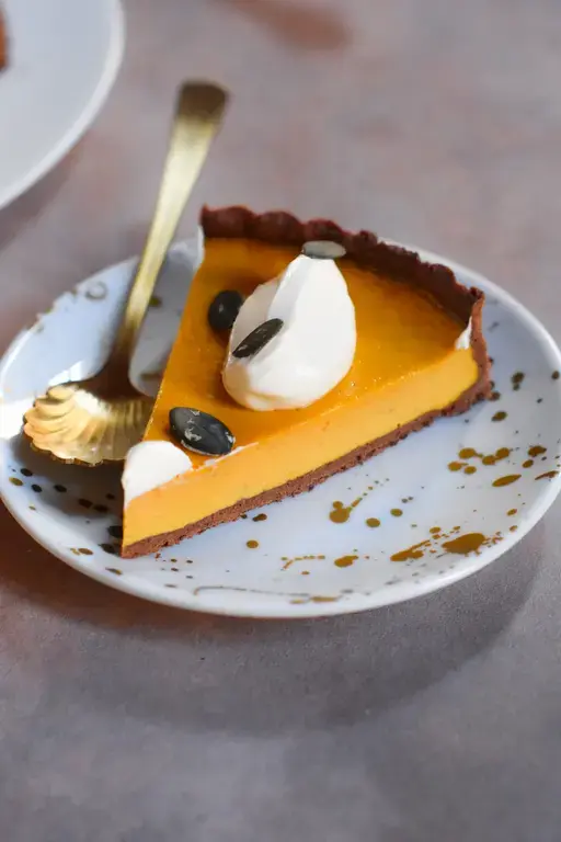 Pumpkin spice custard tart 15