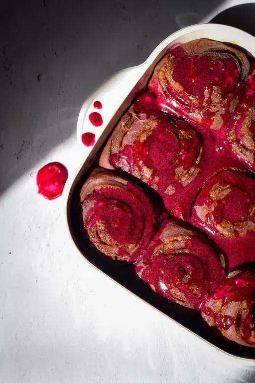 Blueberry cinammon rolls 13