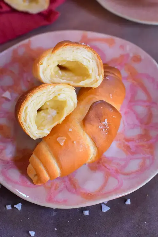 Salt bread 14