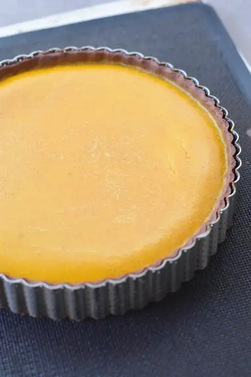 Pumpkin spice custard tart 11