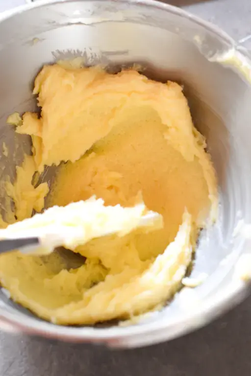 Biscuits cinnamon rolls 1