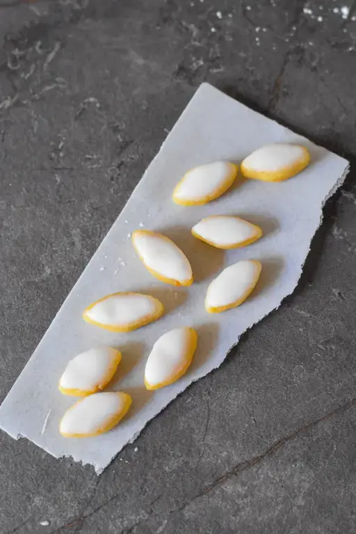 Eclairs calisson 7
